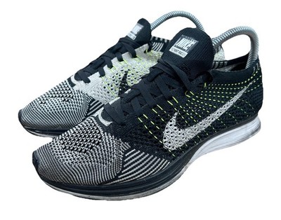 Nike Flyknit Racer Shoes Mens Size 6.5 Black White Volt Running 526628-011