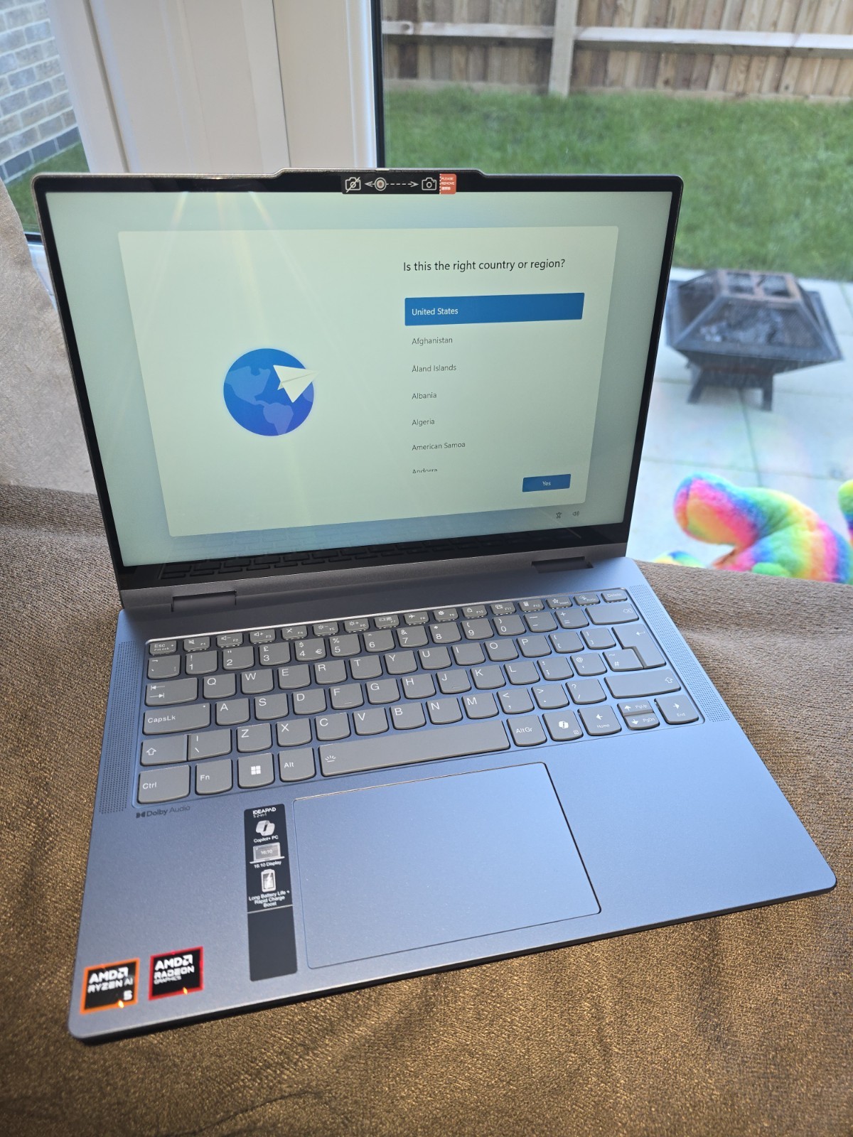 Lenovo Laptop IdeaPad Slim 5 Ryzen AI 5 340 16GB 512GB 14" 2in1 Touch Laptop