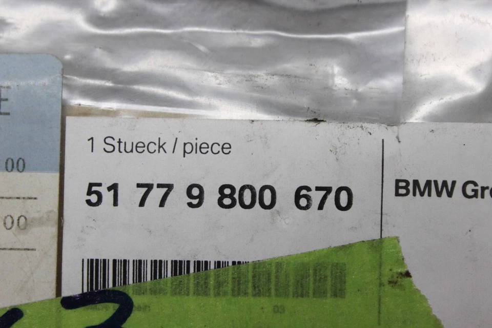 Placa de cubierta de umbral de puerta trasera P90226 2010-2016 Mini Cooper Countryman lado del conductor Foto 4 de 4