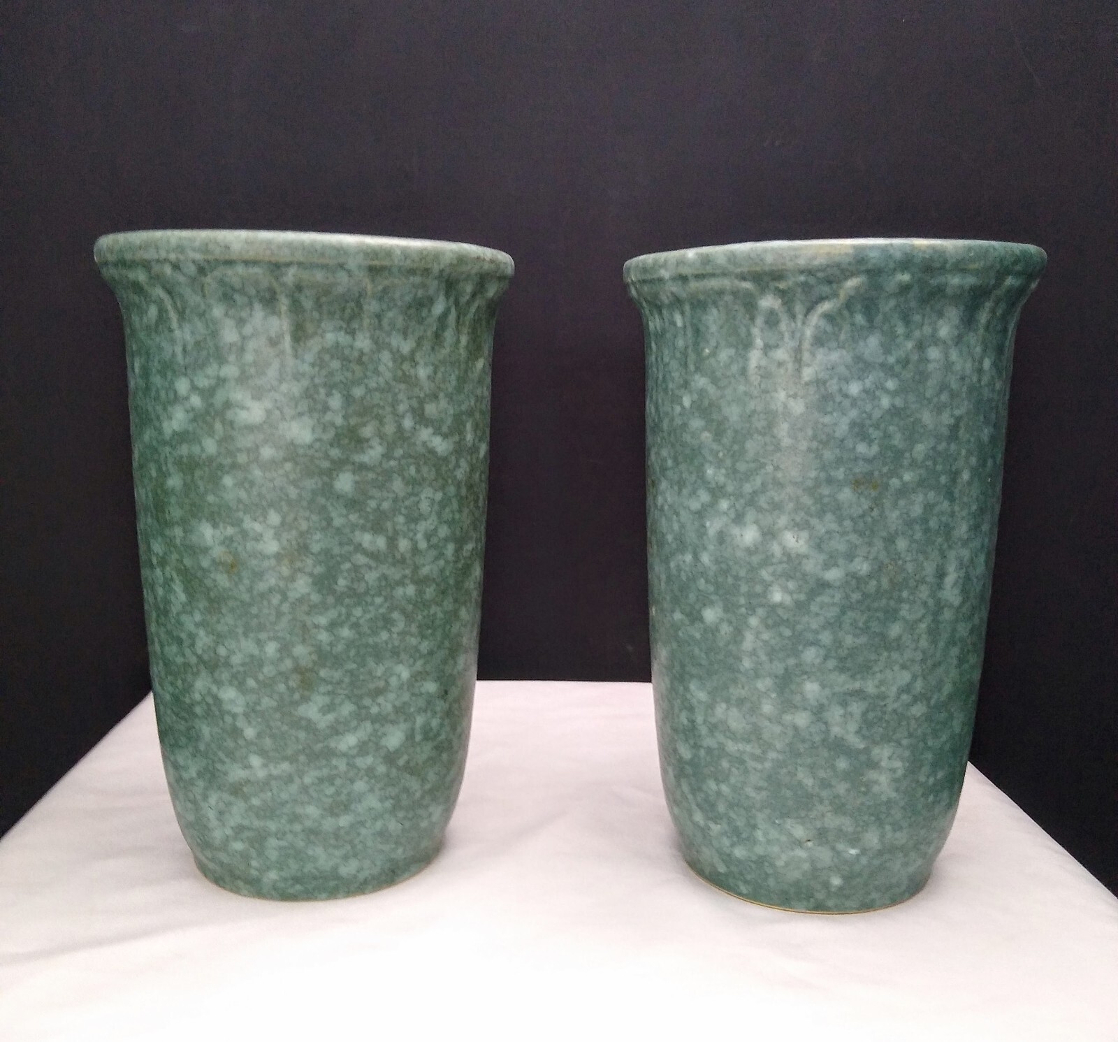 2 Robinson Ransbottom Art Pottery Victoria Mottled Matte Green 8" Mantel Vases eBay