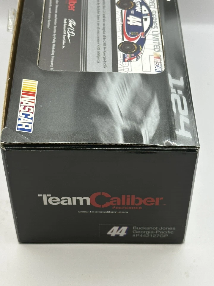 Team Caliber Preferred Series #44 Georgia-Pacific Buckshot Jones escala 1:24  Foto 2 de 2