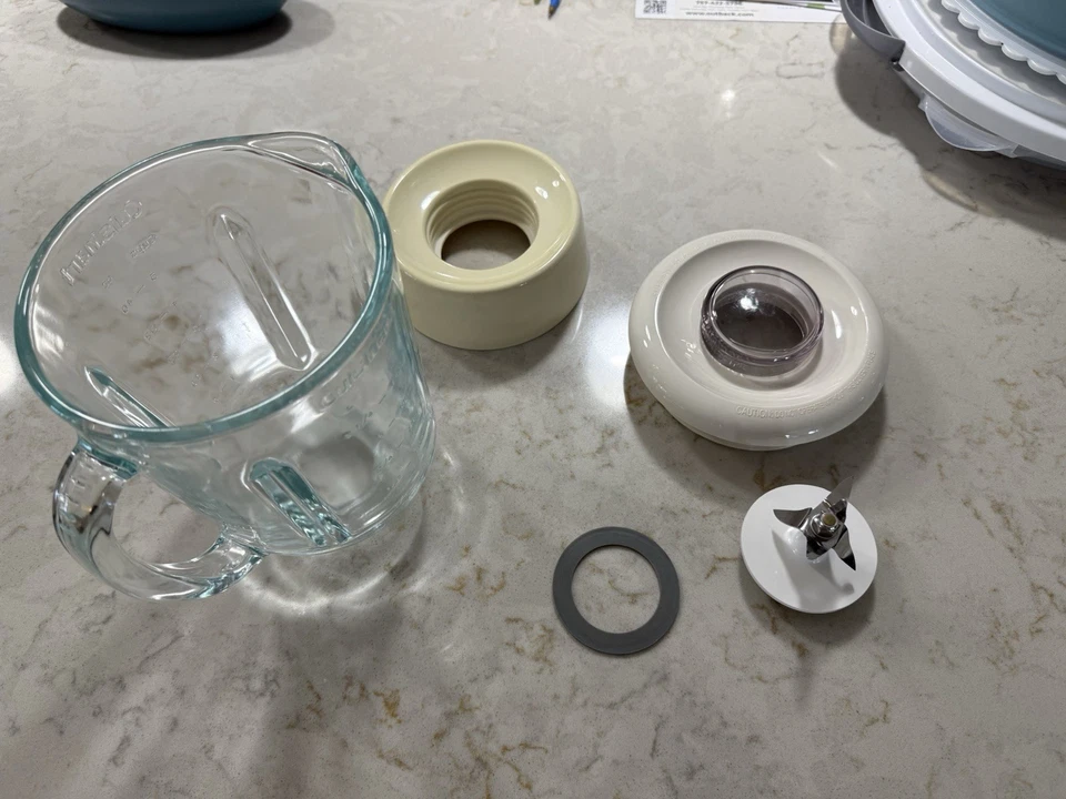 Cuisinart Smart Power 7 Speed Blender Pitcher Jar with Lid 40oz - 5 Cups White - Изображение 4 из 4