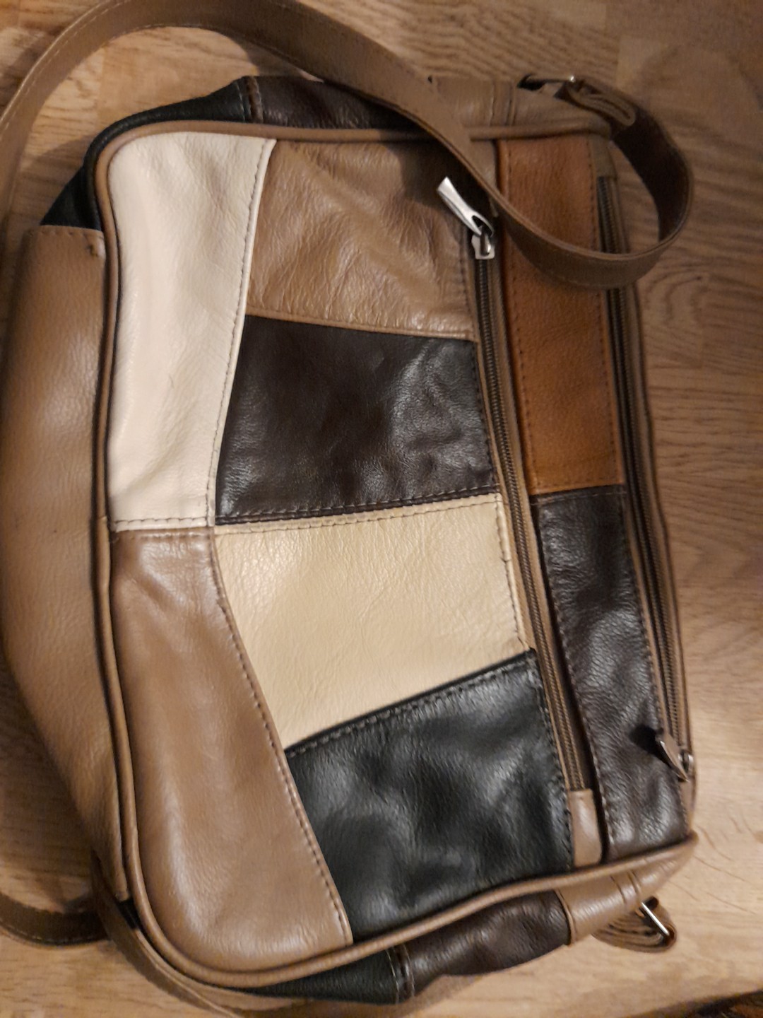 Lorenz Nappa leather patchwork crossbody bag in m… - image 4