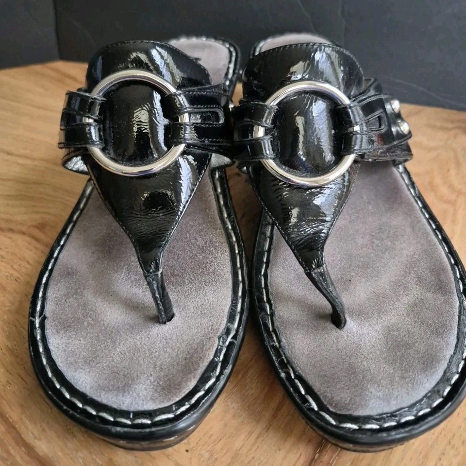 Sandalias Alegria Lola Tanga Cuña Cuero Negro Talla 10-US Correa Ajustable Foto 2 de 4