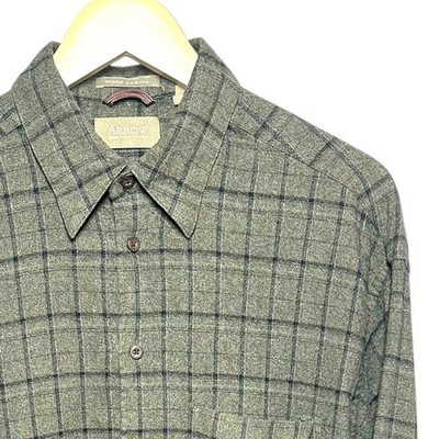 Arrow Men's L Olive Green Grid Plaid Flannel Button Up Shirt Work Casual