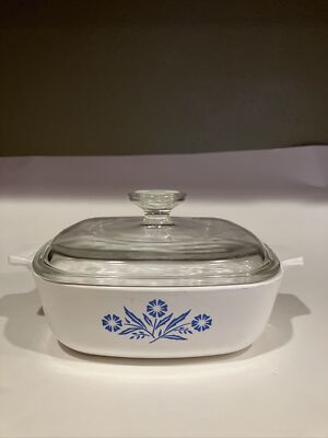 Vintage Corningware Blue Cornflower 1 qt. P -1 -B with lid
