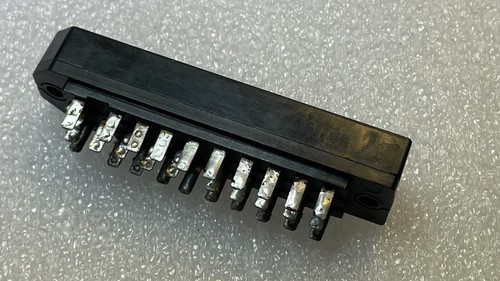 SIEMENS DIN 41622 30 PIN FEMALE - MALE CONNECTOR USED - Imagen 3 de 7