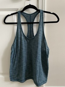 Lululemon Train Times Tank Womens Size 6 Teal Racerback Cotton Blend EUC