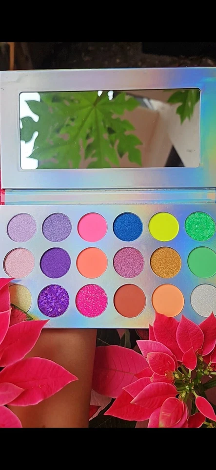 3 eyeshadow palette set - Image 3 of 4