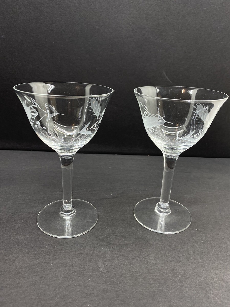 未使用・未開封　DREIMILLIONEN/AUS GLAS UND WEIN Beautiful Vintage Floral Etched Crystal Wine Glasses With