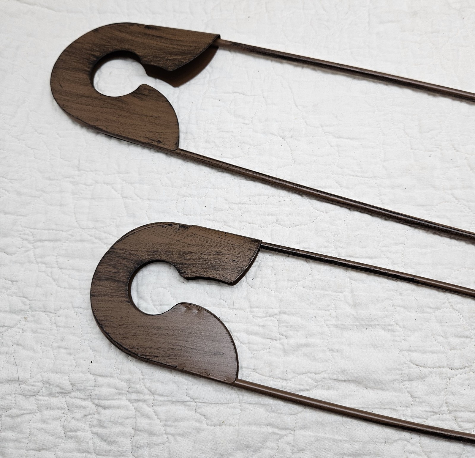 Rustic Laundry Room Wall Art with Safety Pins Design