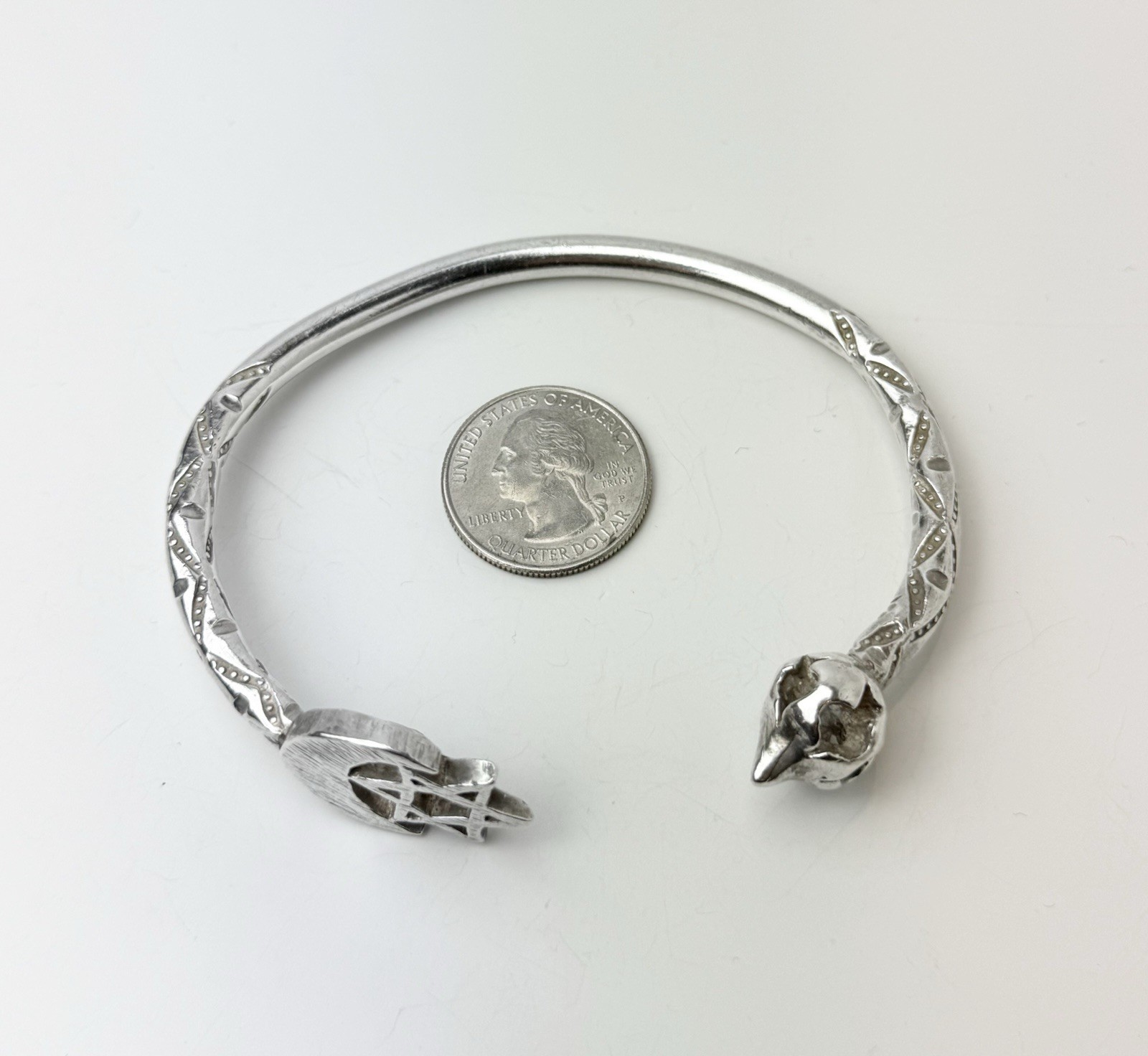 Solid Sterling Silver Crescent Moon & Star 8” Cuf… - image 4