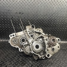 Husqvarna SM450R 2004 engine crank cases