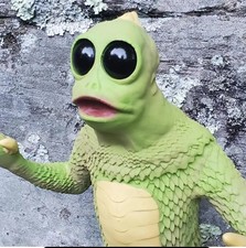 Land of the Lost Sleestak 14" Monster replica