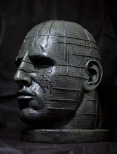 Prometheus Alien Covenant Ampulle Tempel Halle der Köpfe Statue Skulptur Kunst.