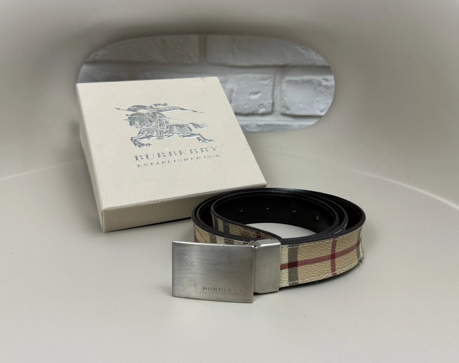 Cintura vintage Burberry London Nova check pelle fibbia logo beige marrone taglia 36