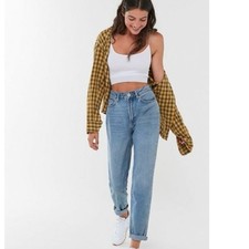 NEW Urban Outfitters BDG Mom High-Rise Jeans Vintage Wash Distressed Denim 28