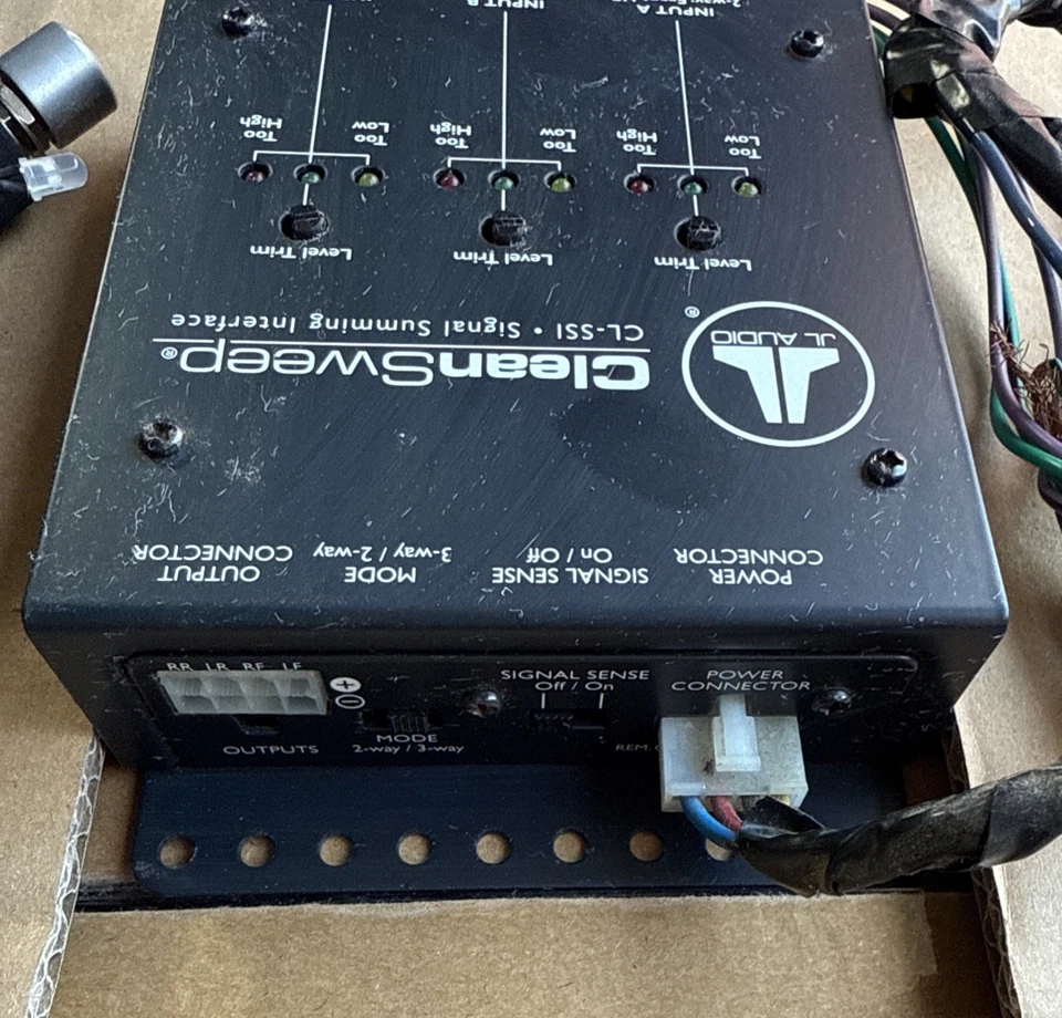 Jl Audio Clean Sweep Set CL-SSI & CL441DSP With Remote & Calibration Disc - Image 4 of 4