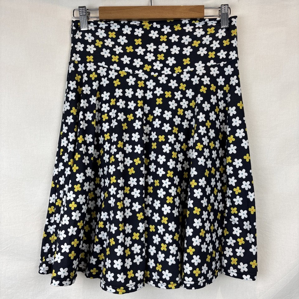 Exoticathletica Daisy Vibes Soft to Touch Mid Waisted Skater Skirt Sz L/14-16
