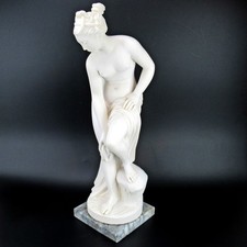 Dekorative Alabaster Figur BADENDE VENUS signiert Studio Prof. G. Bessi 41,5cm