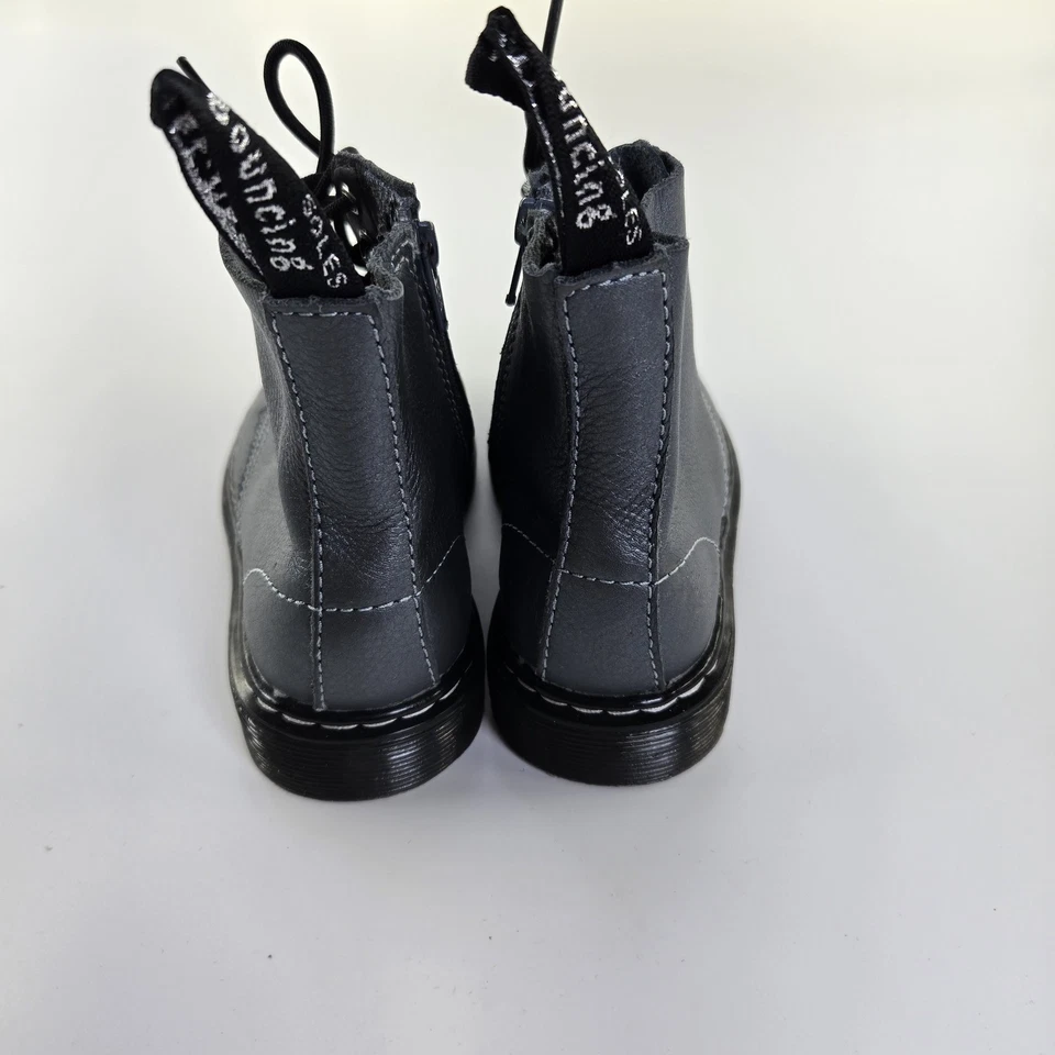 Botas de combate metálicas Doctor Dr. Martens meninas Pascal jovens crianças tamanho 10 - Imagem 4 de 4