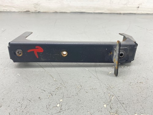 McLaren GT 2020-2023 Rear Right Bumper bracket Photo - $50