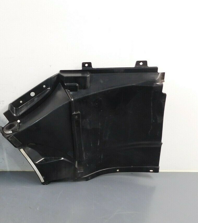 2016 15 17 18 McLaren 570S 570 Right Rear Radiator Side Air Inlet Duct #0408 Q5