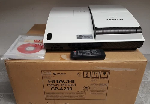 PARTS/REPAIR Hitachi CP-A200 3LCD Projector w/REMOTE & Cords 
