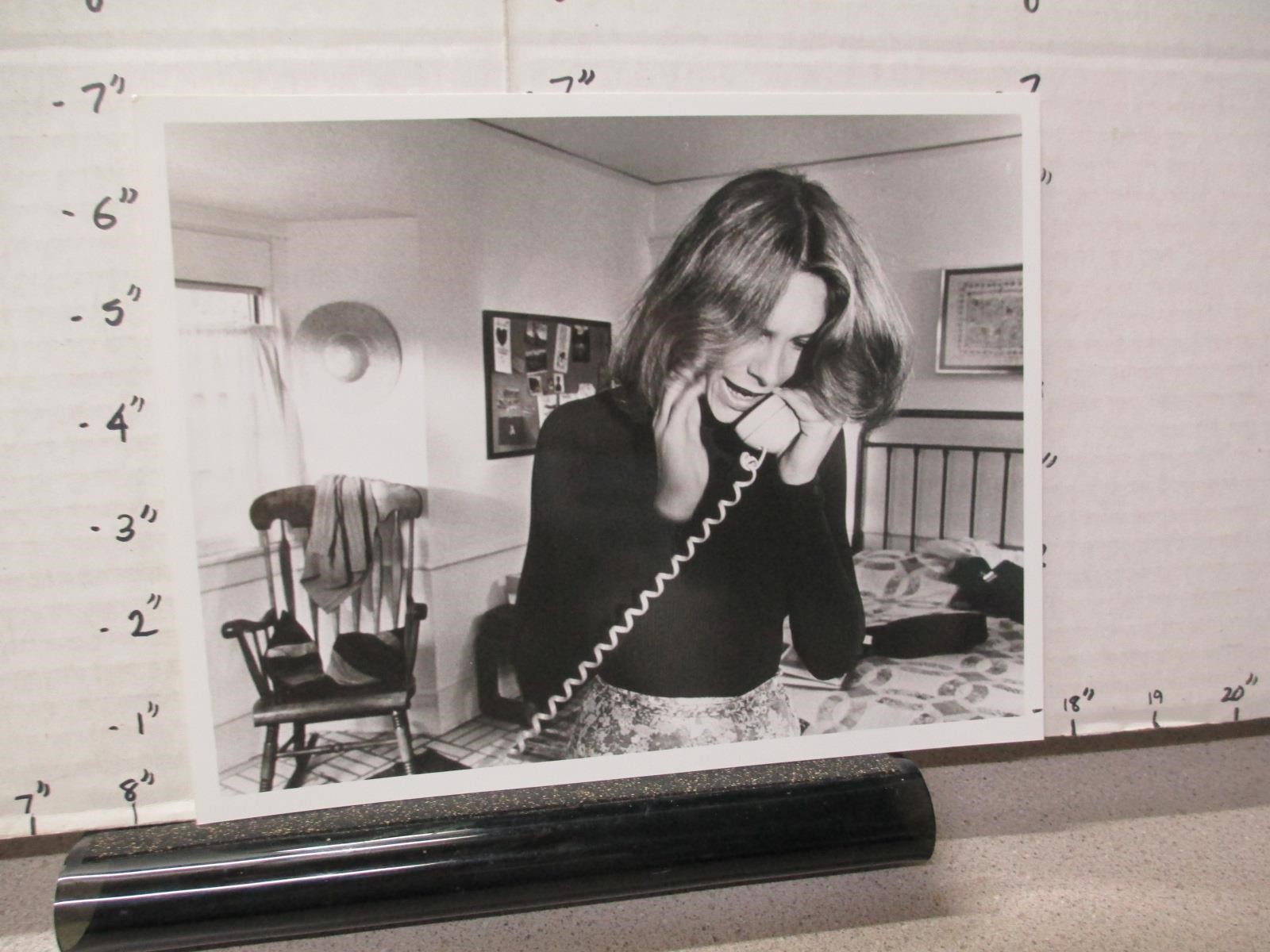 NBC TV show photo 1982 HALLOWEEN Jamie Lee Curtis horror telephone