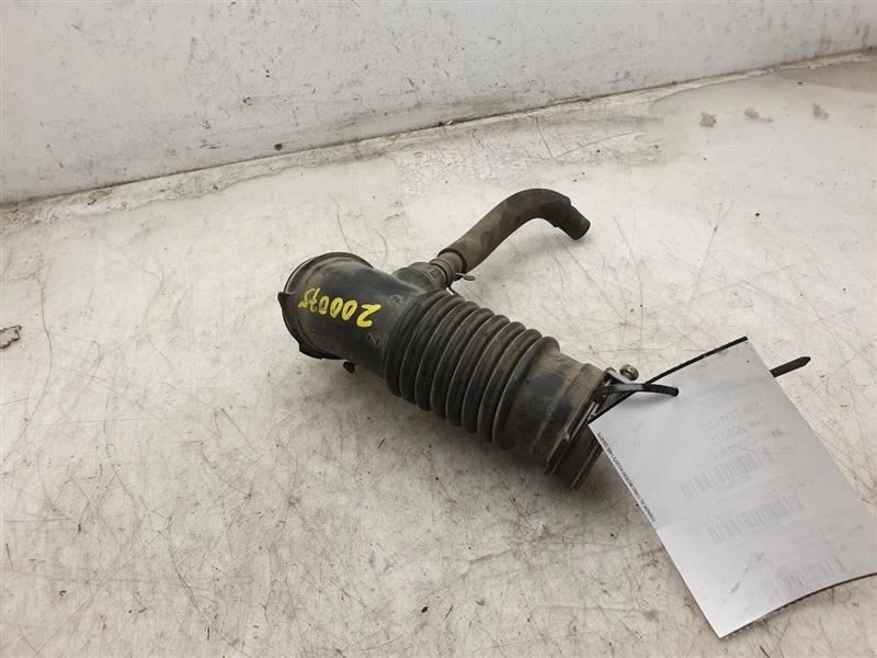 Toyota Corolla 2009 1,8 L 4 cilindros filtro de aire montaje de tubo resonador  Foto 3 de 4