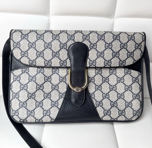 Sac à main bandoulière Gucci GG Supreme monogramme PVC toile marine bandoulière vintage