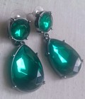 Emerald Green Sparkly Party Earrings Bold Faceted Drop Crystal Pierced — photo 5