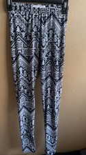 MEDIUM BLACK LEGGINGS WOMENS