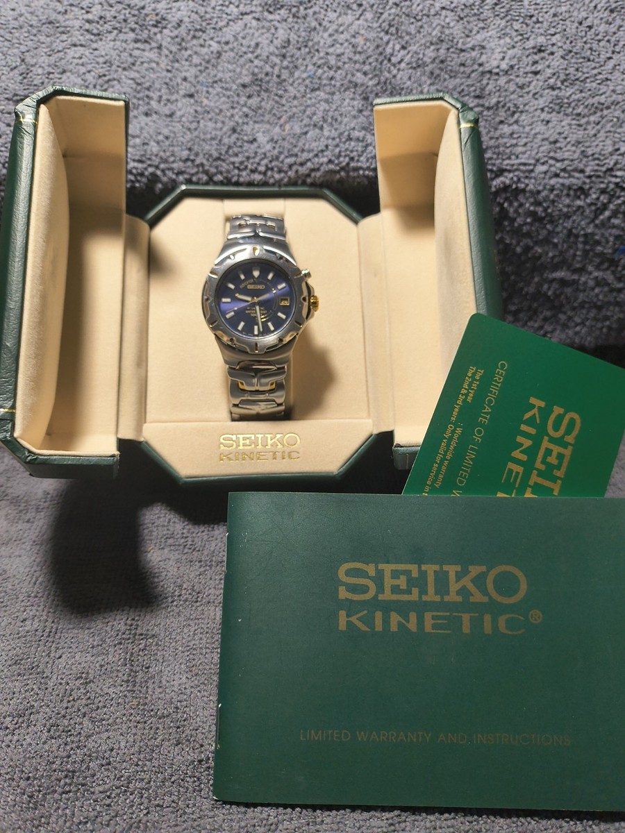 Seiko Kinetic SKH681 Blue Dial 5M42-0L99 Watch Box Papers New