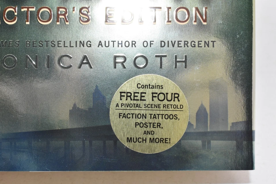 SIGNED 1st PRINT Insurgent Collectors ED Veronica Roth (Divergent) Purple NEW Foto 3 de 4