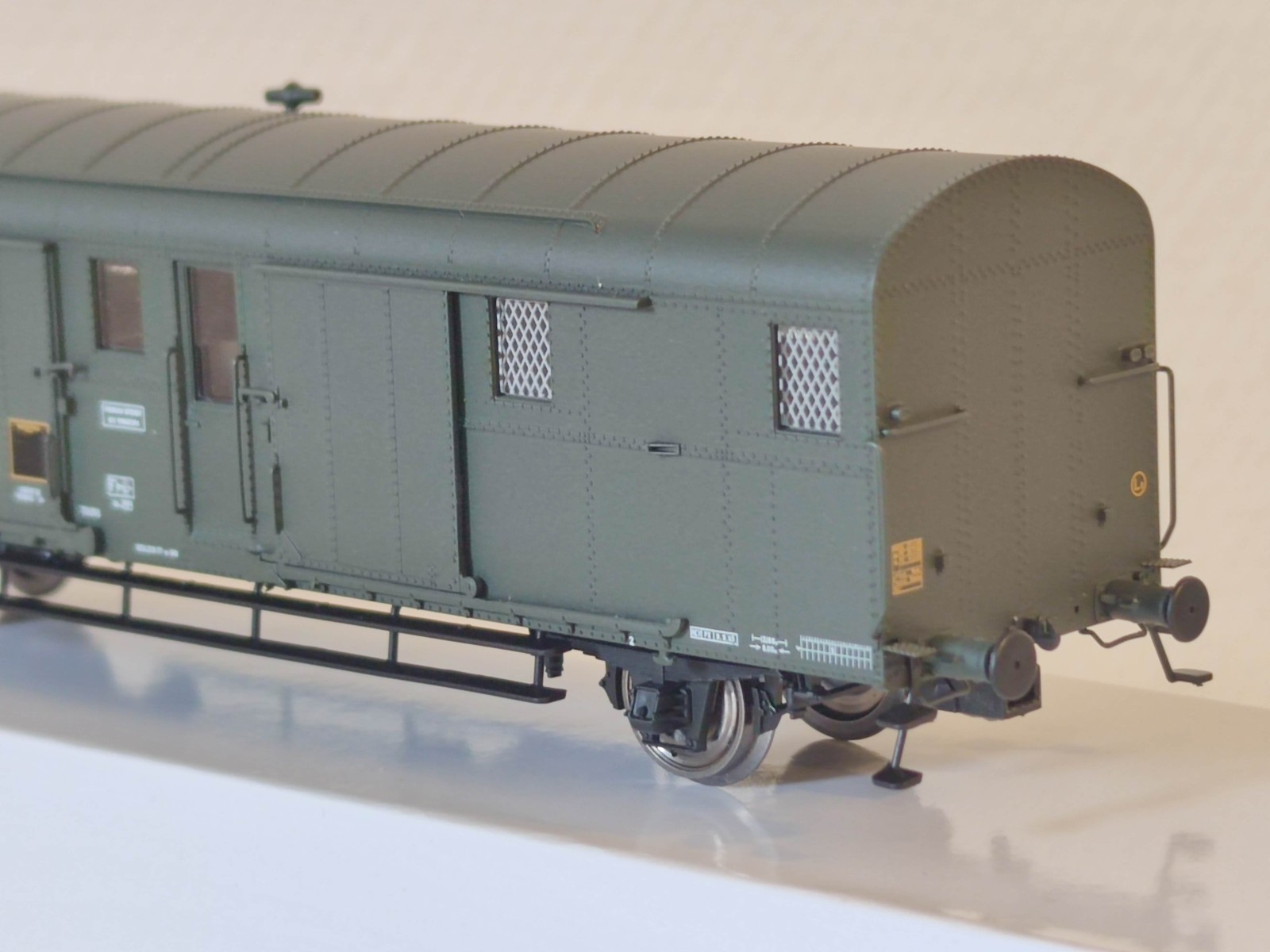Fourgon OCEM 32 REE VB-327 d'exception pour collectionneur - 4