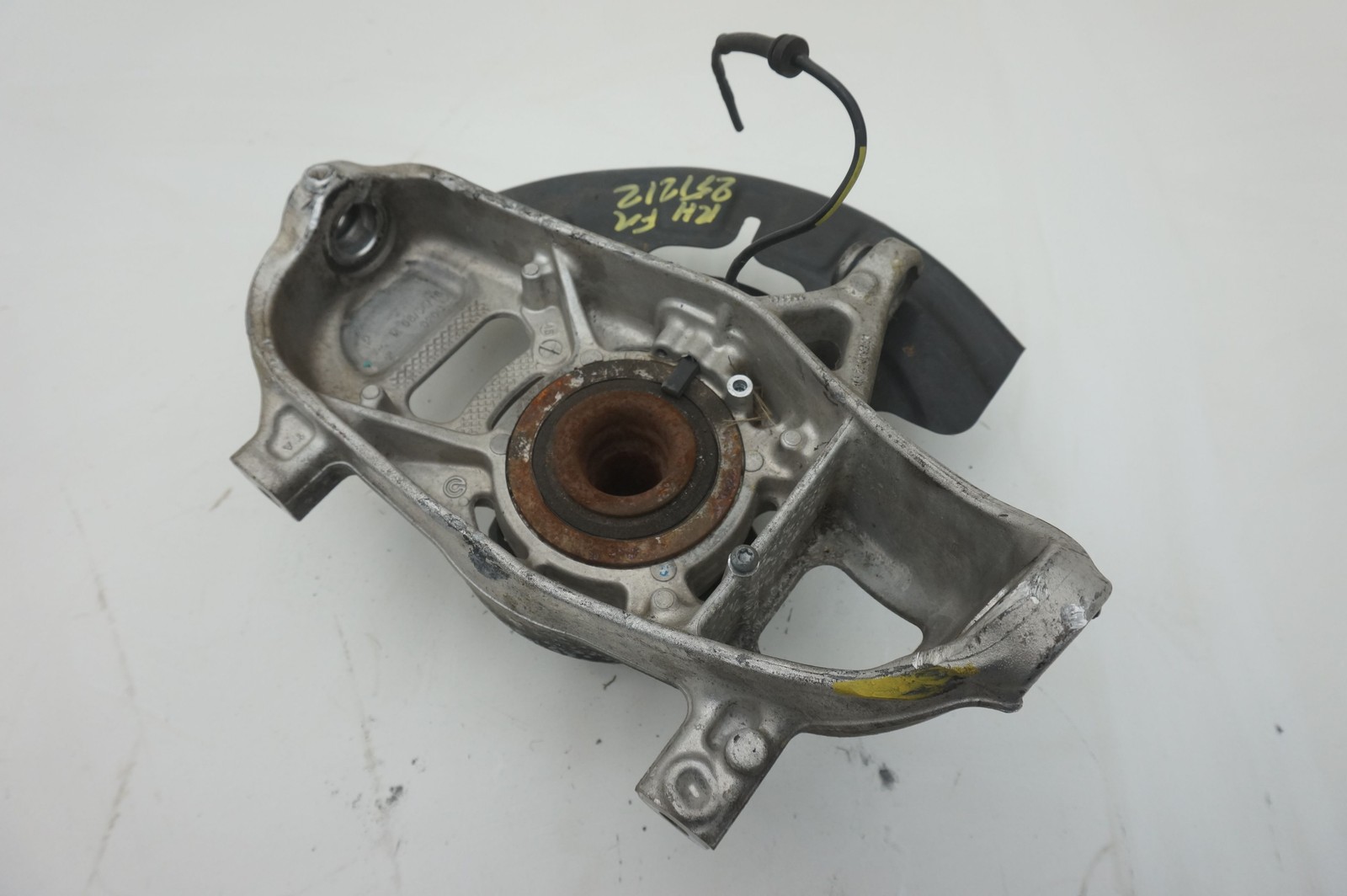 Front Right Spindle Knuckle Hub Wheel Bearing 285246 Ferrari 488 Spider 17 *Note
