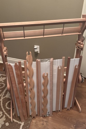 Ashford 24” Rigid Heddle Loom & Stand + 5 Reeds, Pickup Sticks, Extras