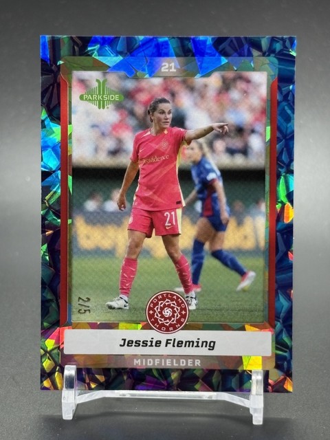 2025 Parkside NWSL Project Purple #63 Jessie Fleming Portland Thorns 2/5