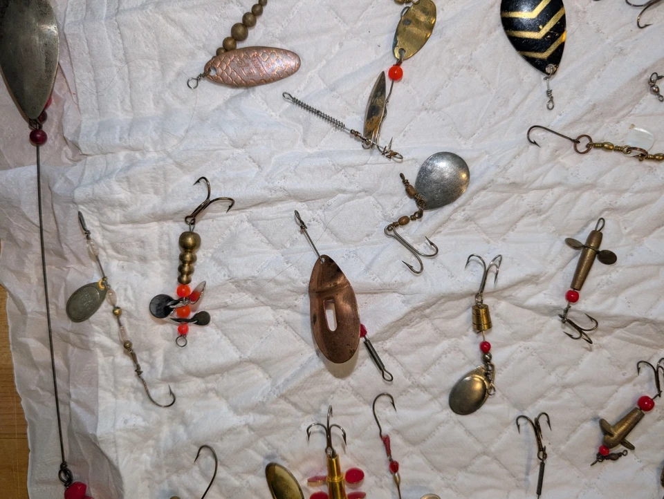 Lote de señuelos de pesca hilanderos vintage Foto 4 de 4