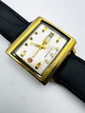 Vintage RADO Manhattan Square Day Date Swiss Men s Watch Gold Tone