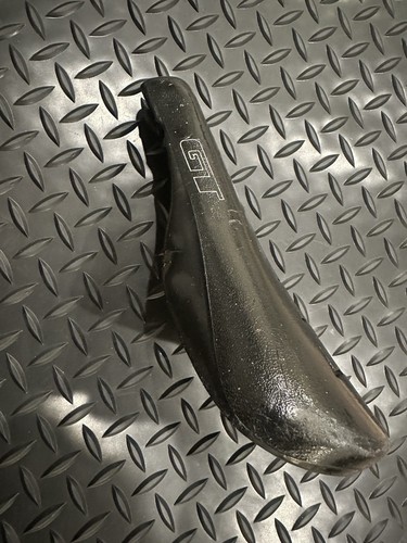 GT Seat Viscount 2188 Mid School 1988 BMX Mach One Saddle Black - Picture 3 of 7