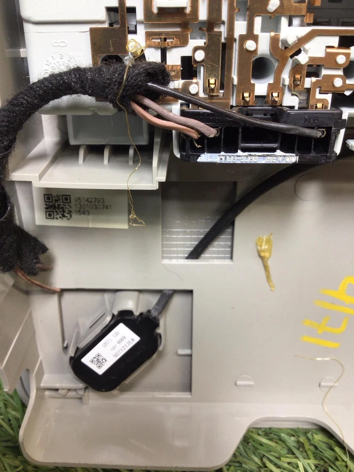 ✅ Luz domo superior Chevy Sonic 2013 Pn: 95292405 OEM Foto 3 de 4