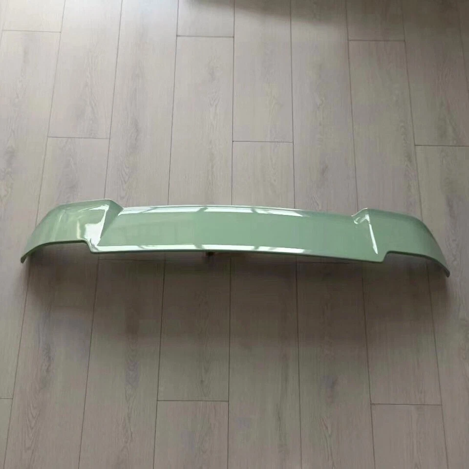 Alerón labial trasero verde Grasmere para Defender 130 110 90 2020+ Foto 3 de 4