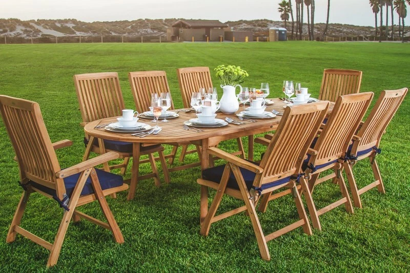 Oval wooden garden table and chairs sale