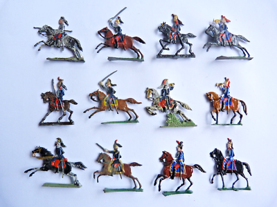 Plats d'étain - Zinnfiguren : 12 cavaliers divers - Guerre de 30 ans