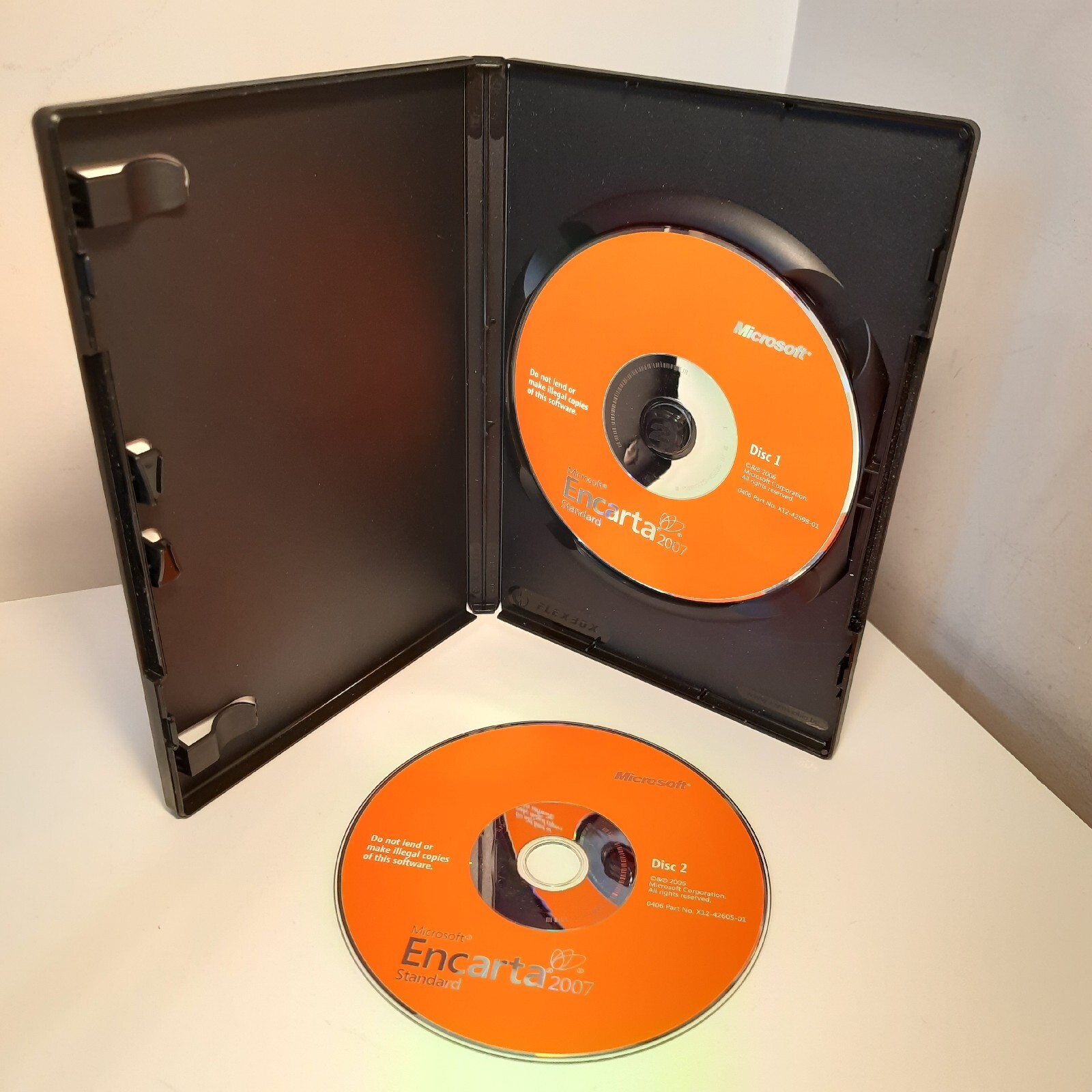 MICROSOFT ENCARTA 2007 PC SOFTWARE STANDARD EDITION 2 CDS PC CD ROM