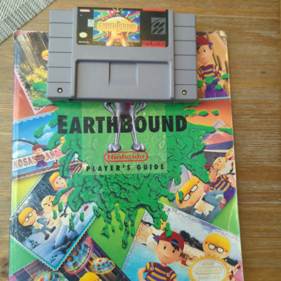 Earthbound SNES Super Nintendo. Player's Guide and Scratch and Sniff RARE
