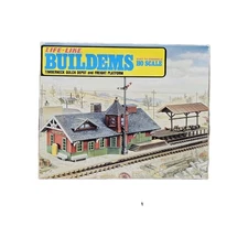 LIFE-LIKE Buildems TIMBERNECK GULCH DEPOT/ FREIGHT PLATFORM KIT