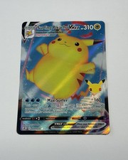 Pokemon TCG Surfing Pikachu VMAX 009/025 25° Celebrazioni Holo Carta Ultra Rara